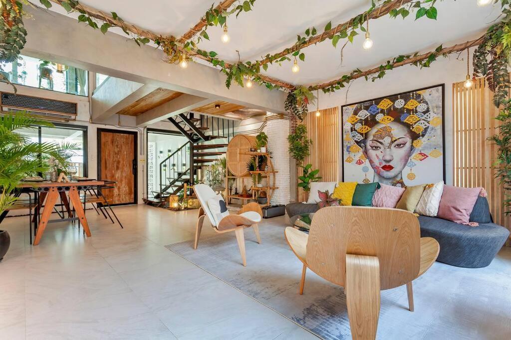 Thai Wabi-sabi Loft Ferienhaus Bangkok