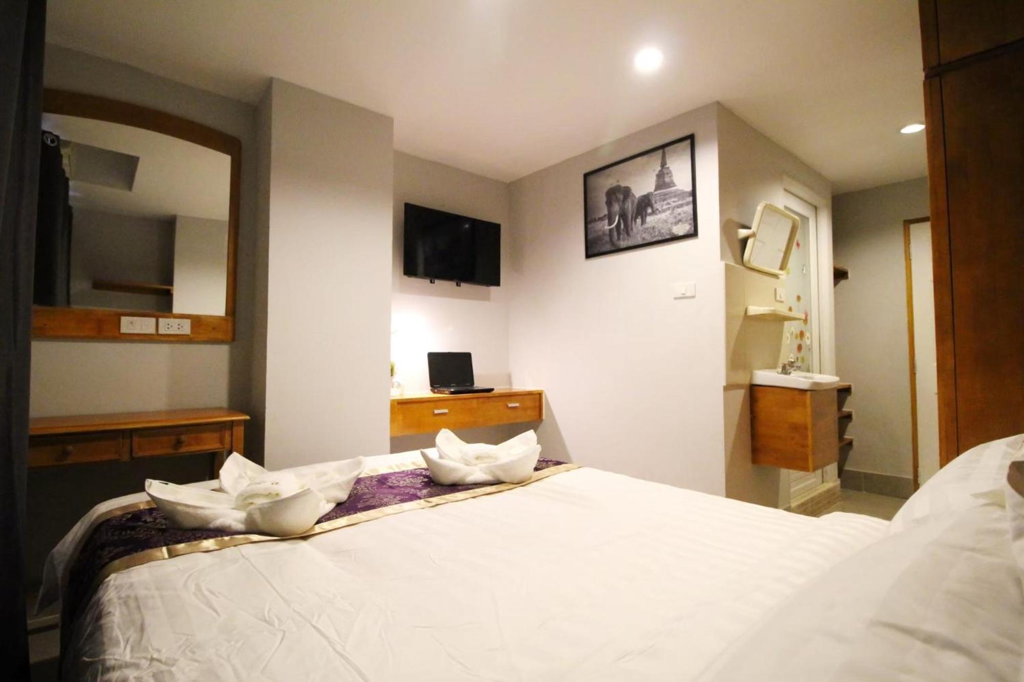 L'Hotel Bangkok *