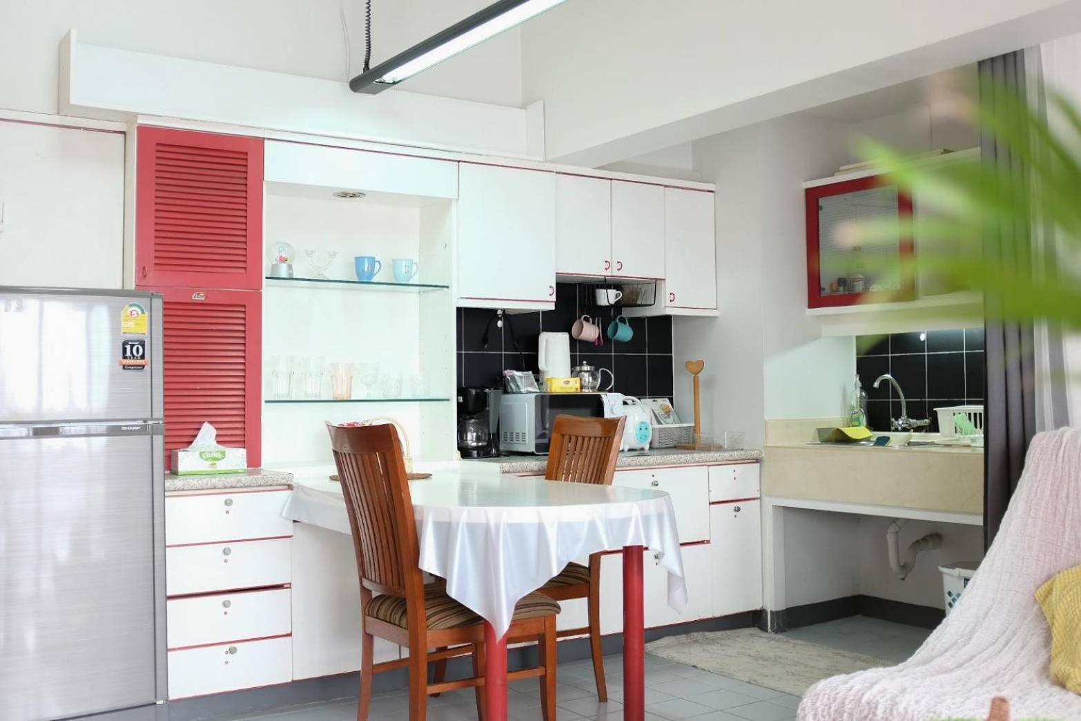 Apartemen Cozy 1br Walk To Bts And Airport Rail Link Close To Malls T Bangkok
