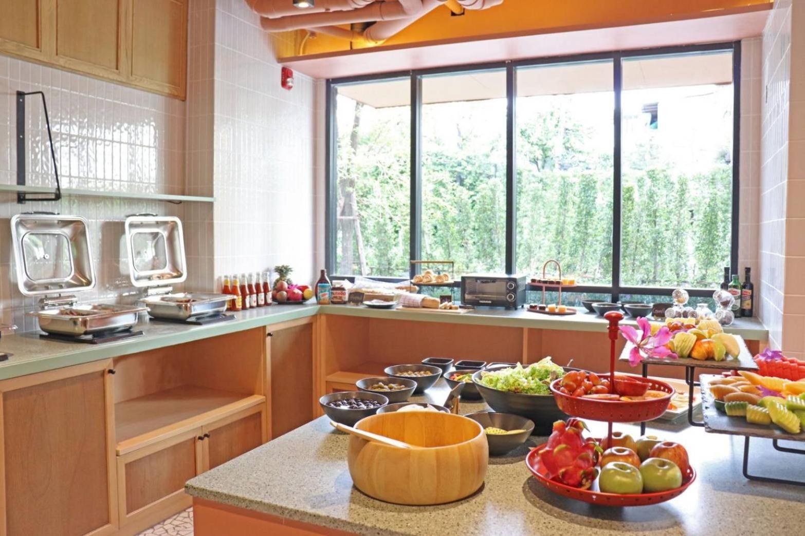 Hotel The Quarter Ratchathewi By Uhg Bangkok