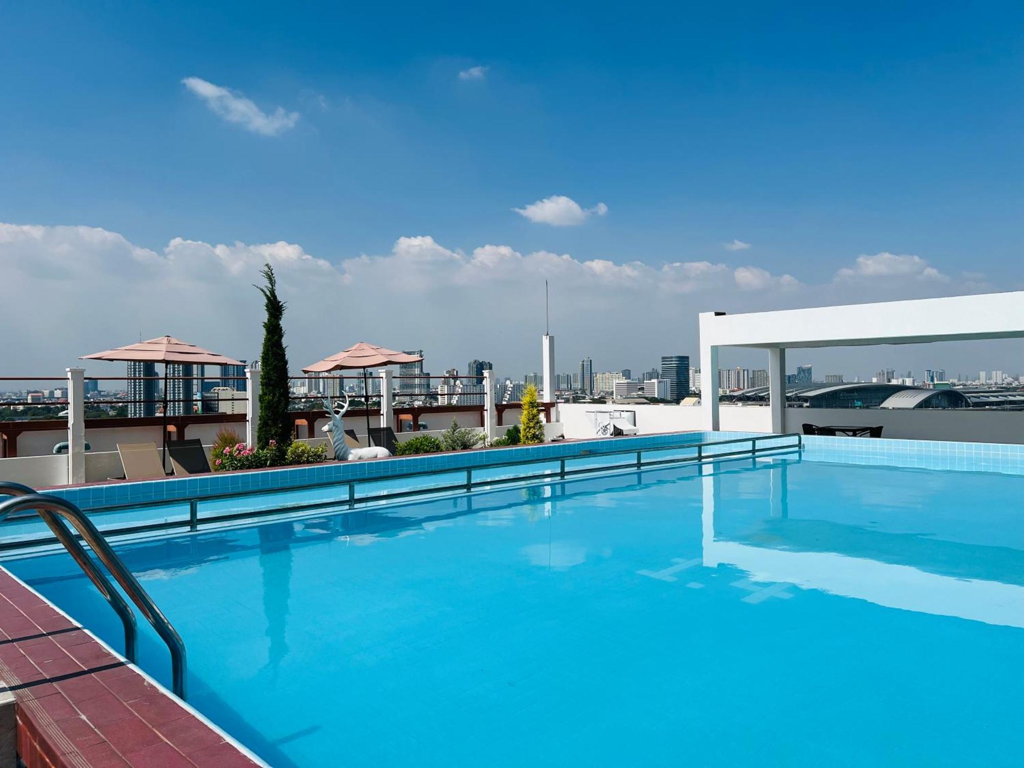 Elizabeth Hotel 3*