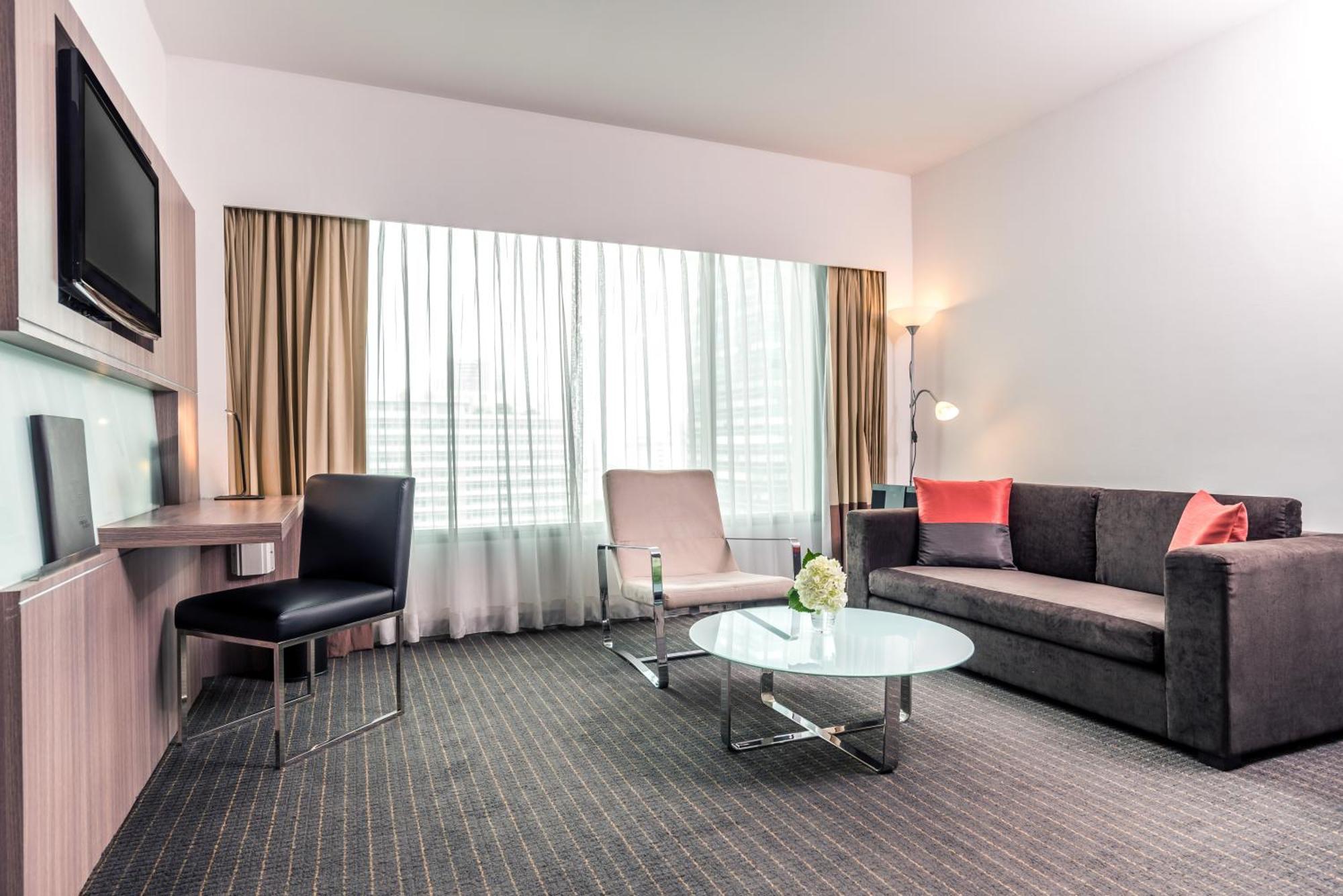 Hilton Garden Silom Bangkok