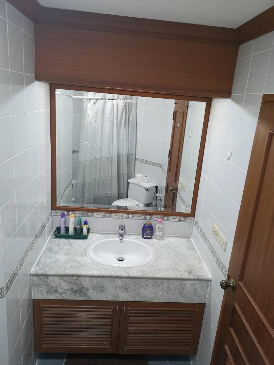 Cozy 1br Walk To Bts And Airport Rail Link Close To Malls G7 *