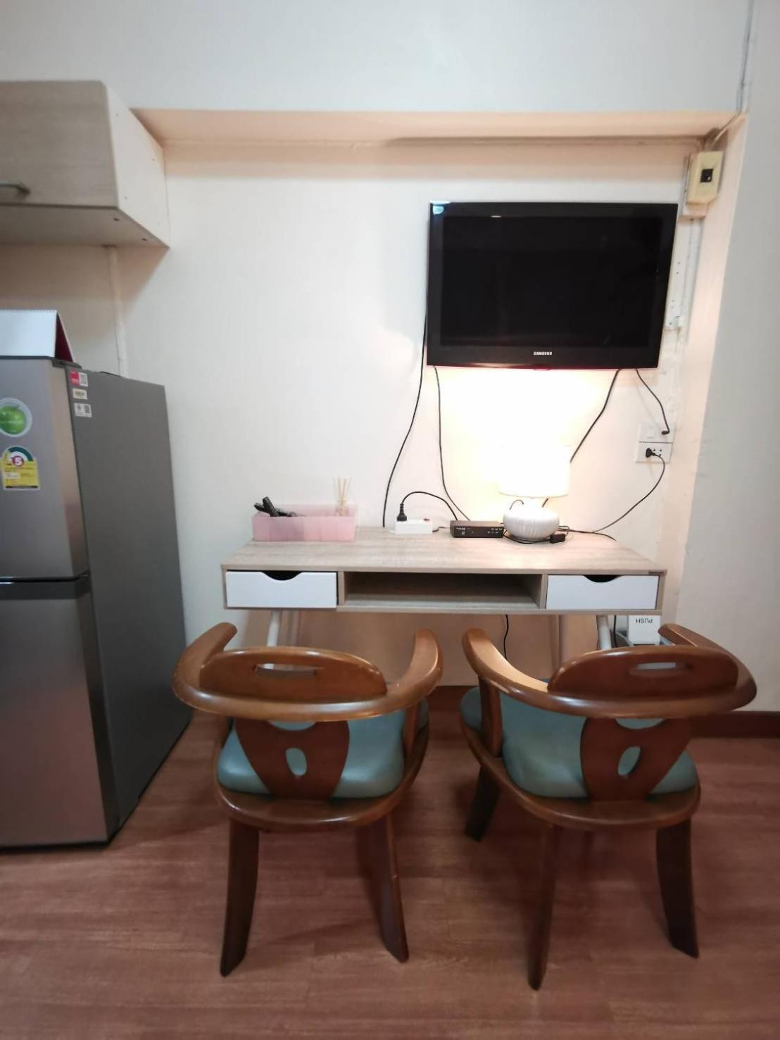 Apartemen Cozy 1br Walk To Bts And Airport Rail Link Close To Malls T Bangkok