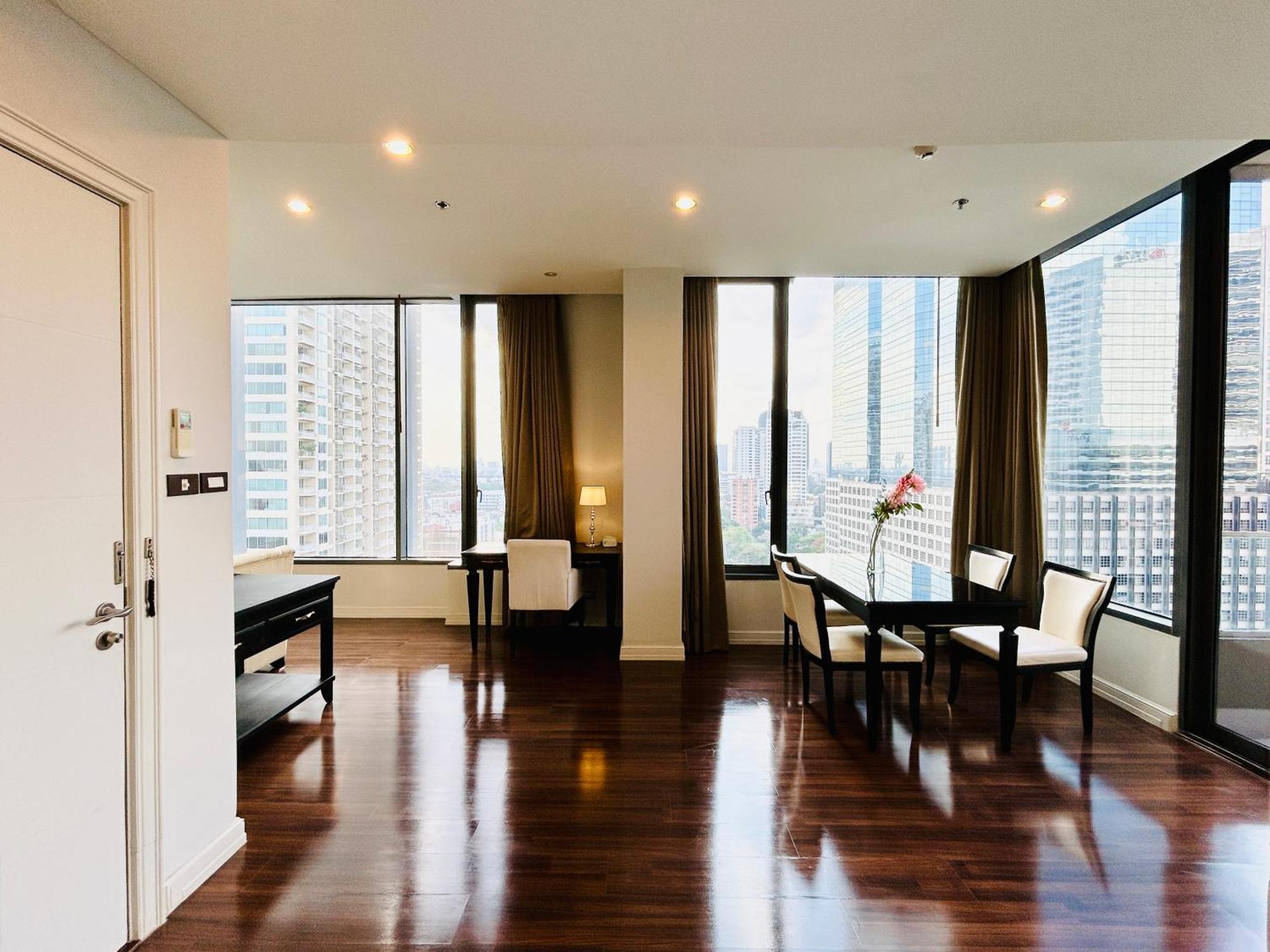 The Willows Luxury Two Bedrooms * Bangkok
