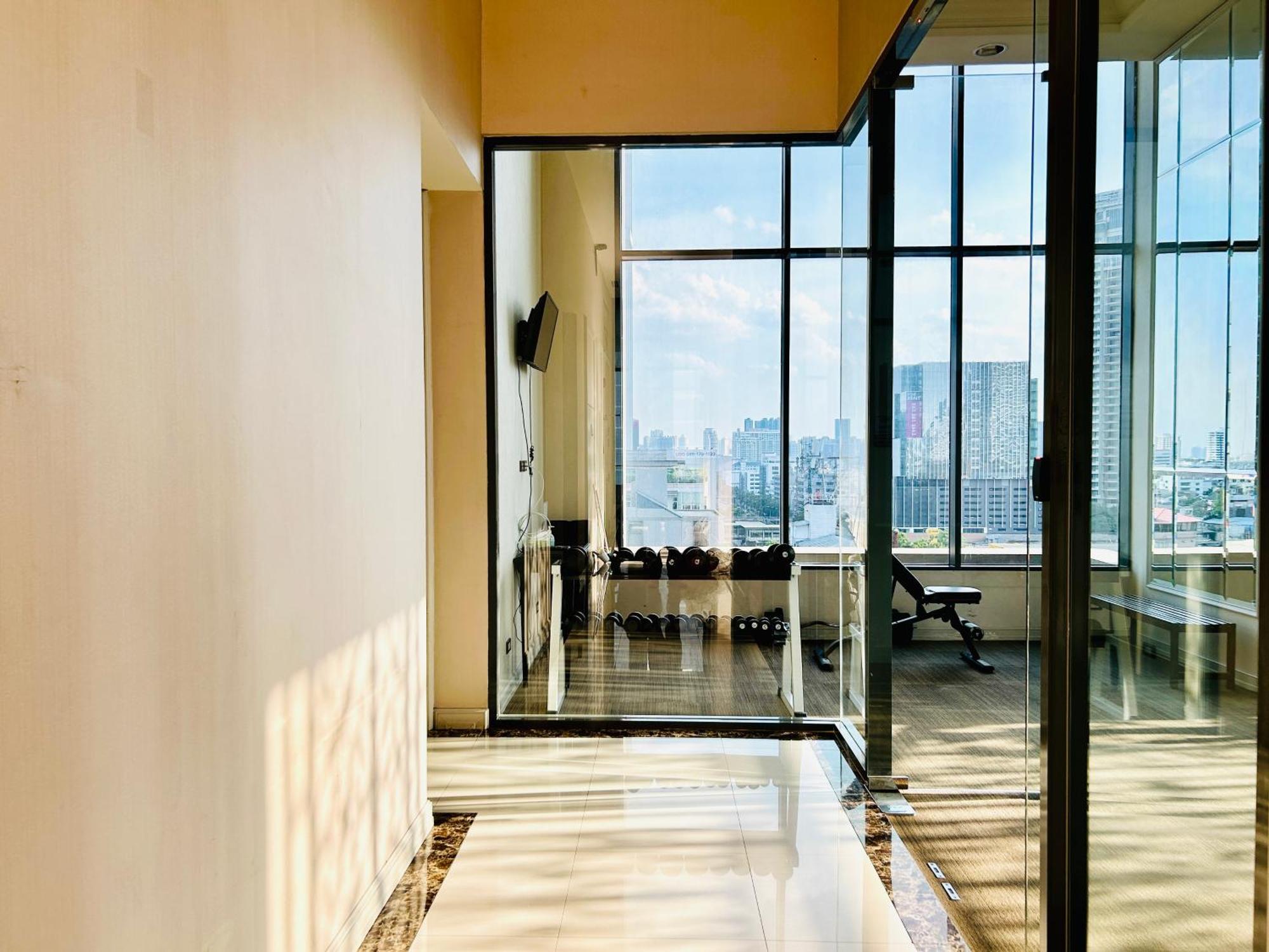 The Willows Luxury Two Bedrooms Apartment *
