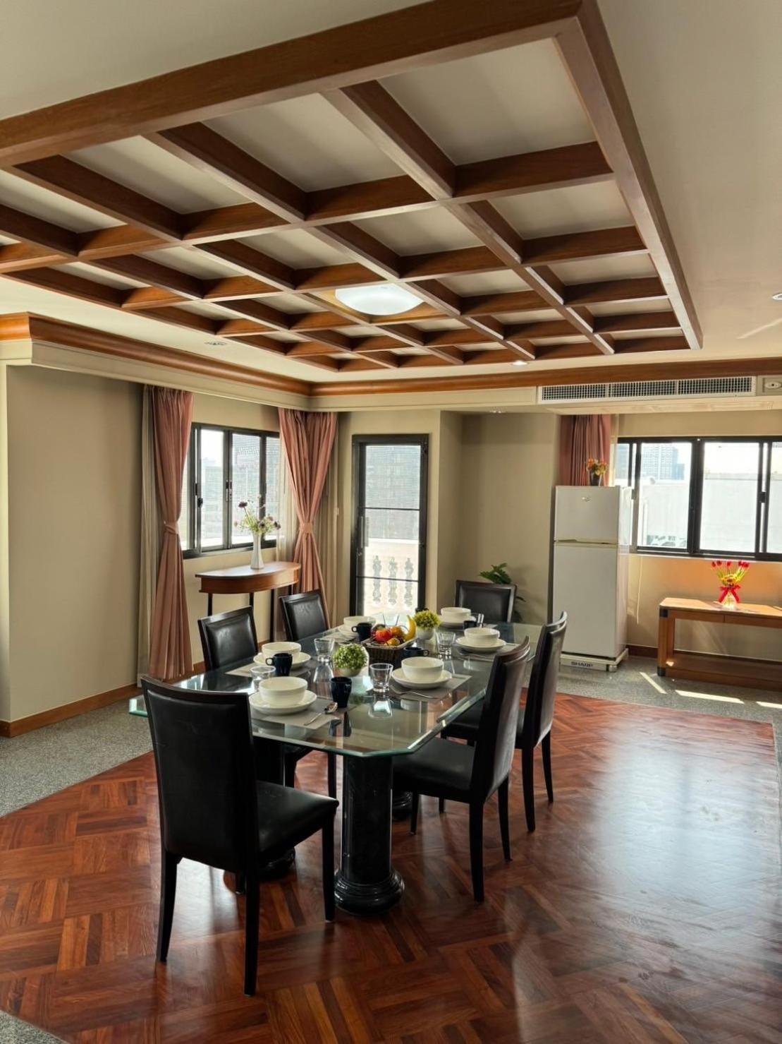 United Tower Thonglor By Aspira Apartemen *