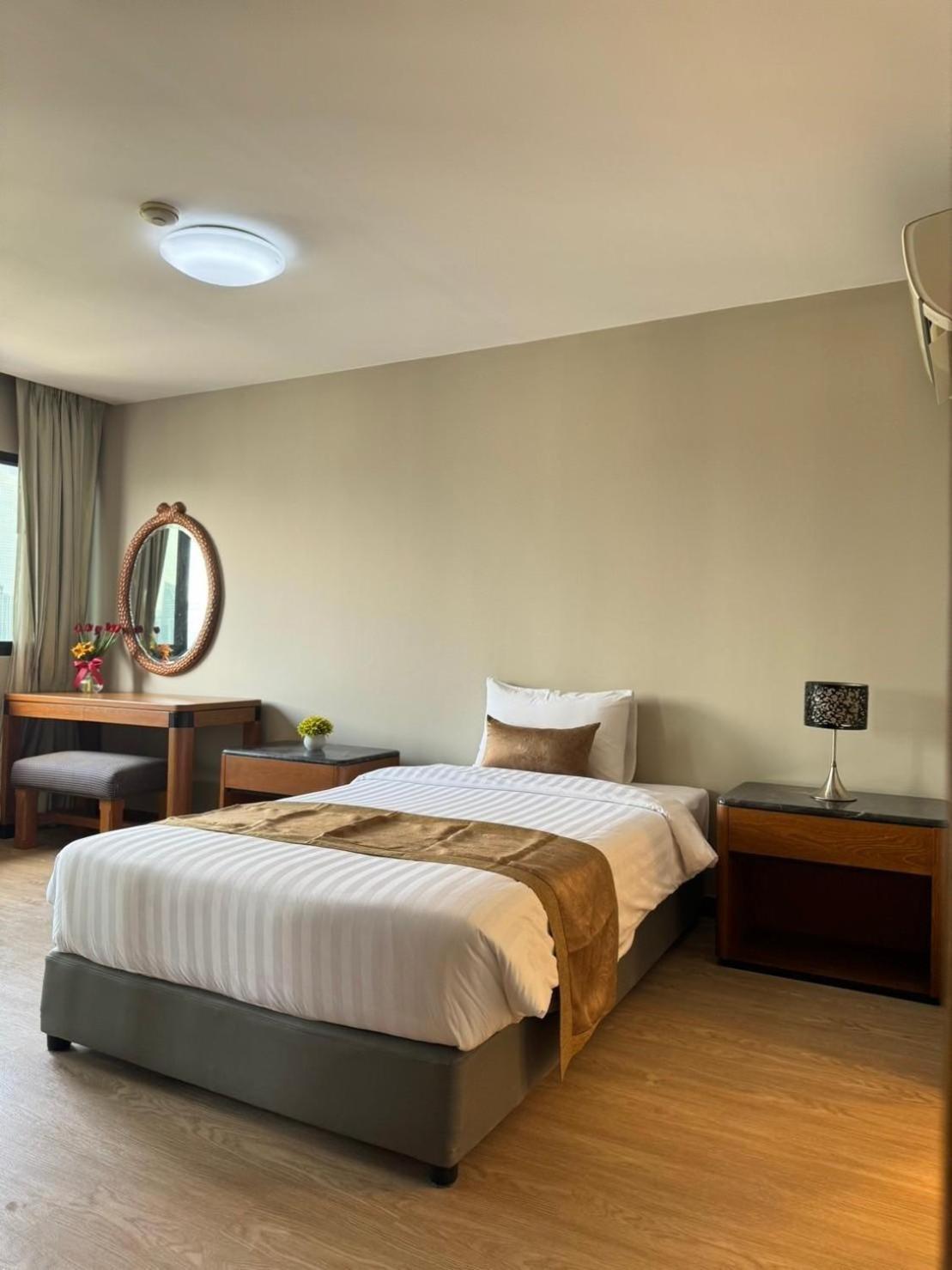 Apartemen United Tower Thonglor By Aspira