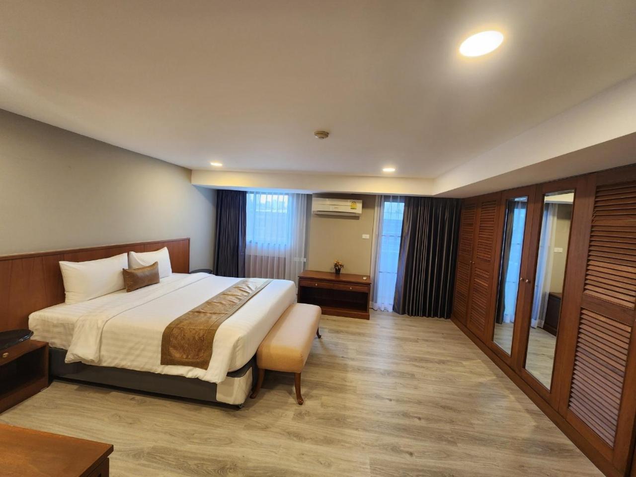 United Tower Thonglor By Aspira Apartemen *