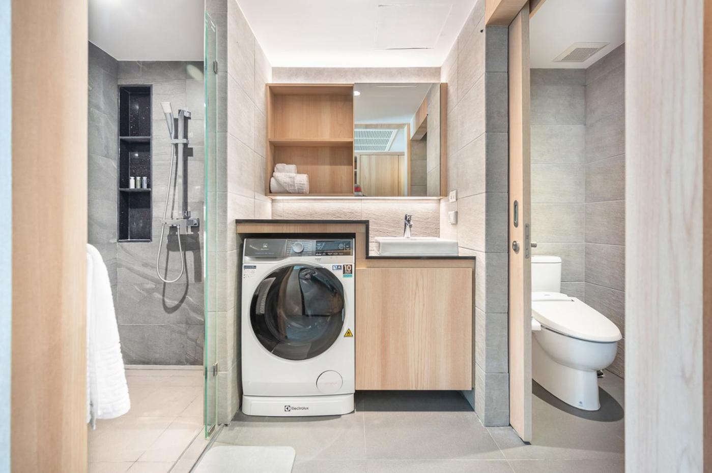 Livezen Sukhumvit Hotel