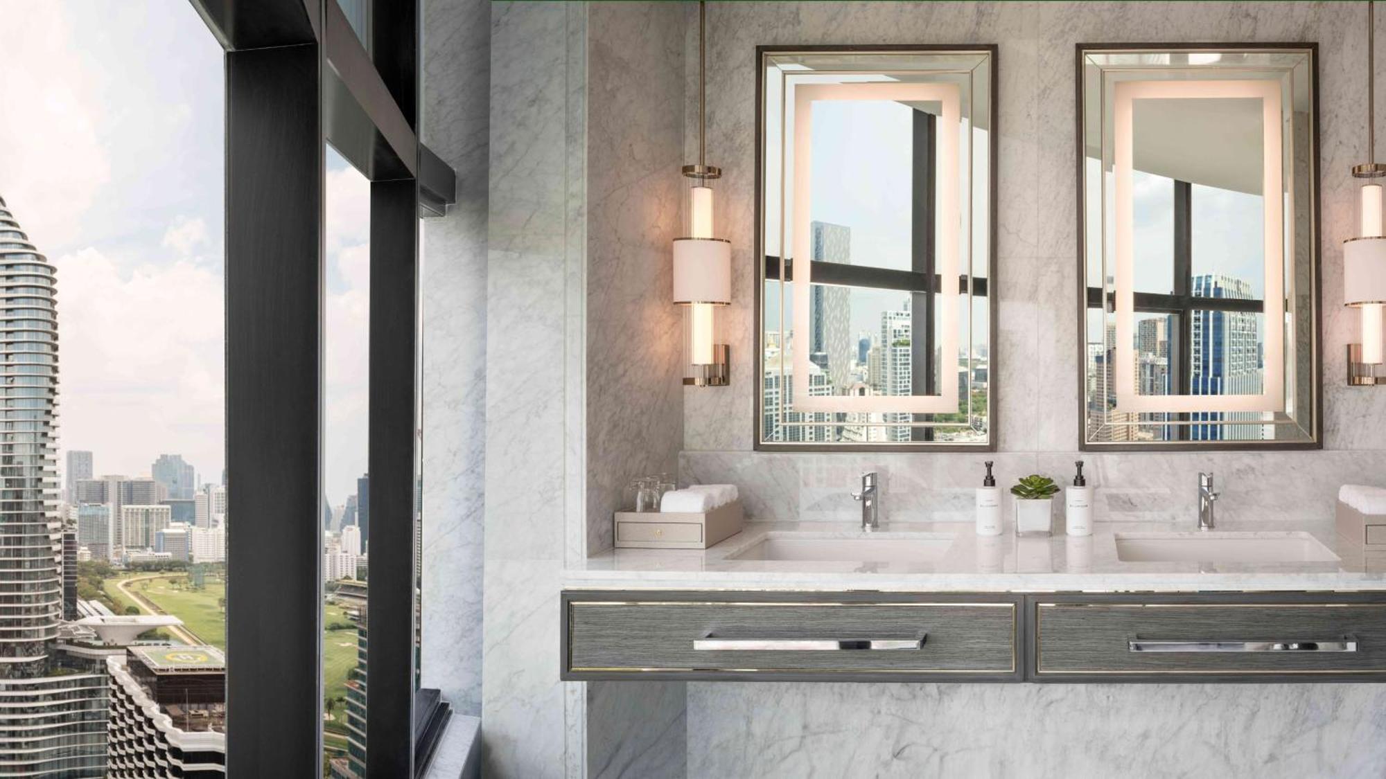 Intercontinental By Ihg 5* Bangkok