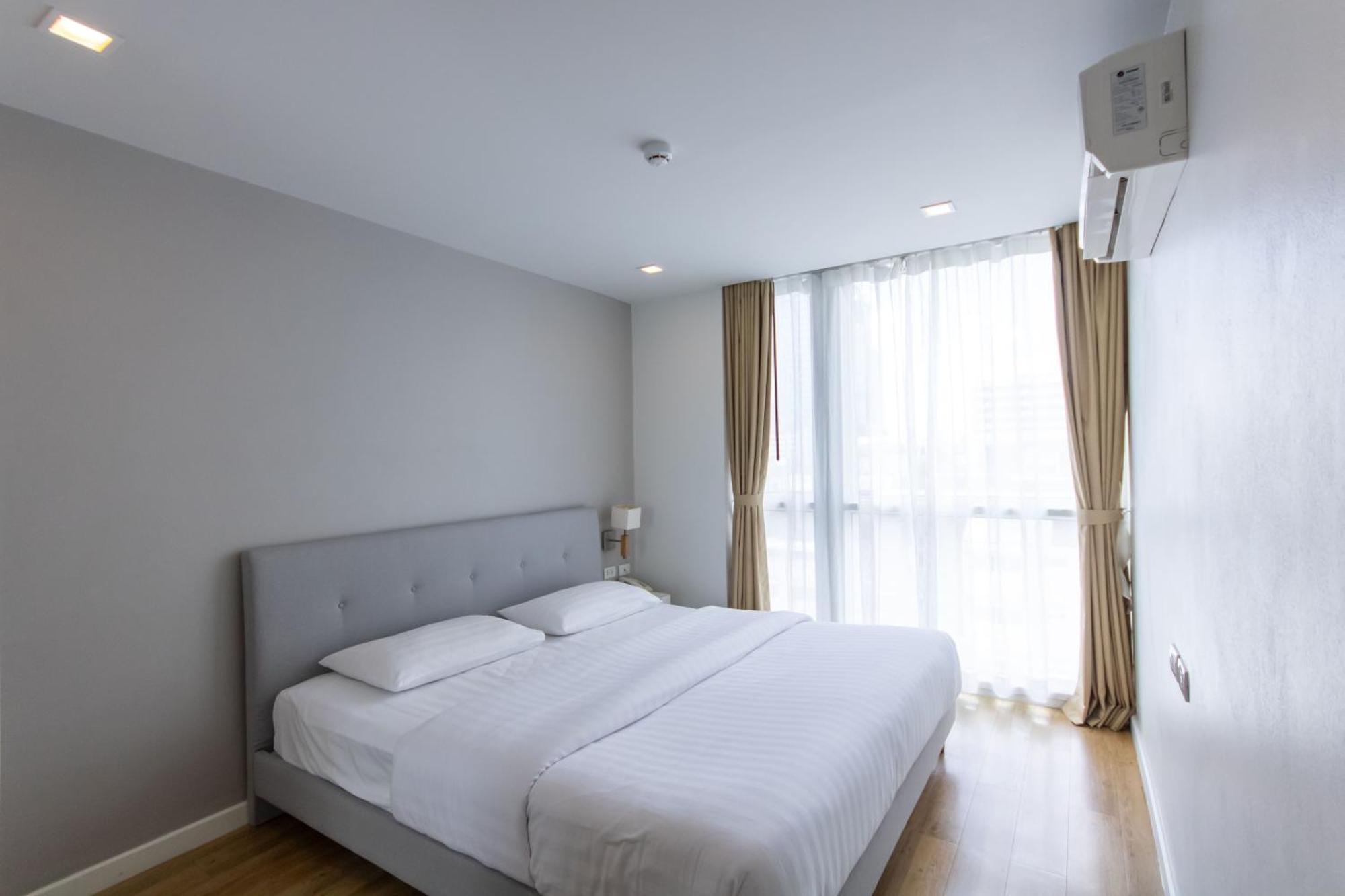 Aparthotel United Ekamai 3*