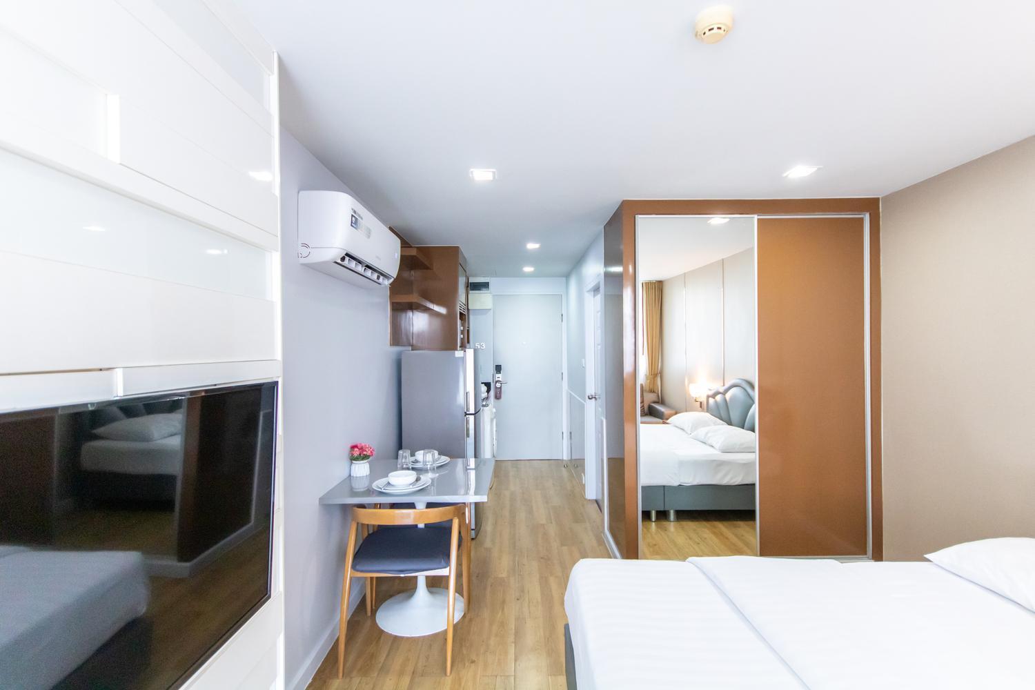 United Ekamai Bangkok