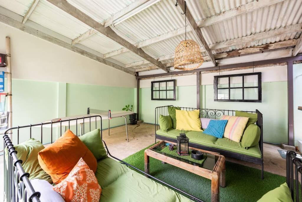 Guest house Onnut Pool Homestay *