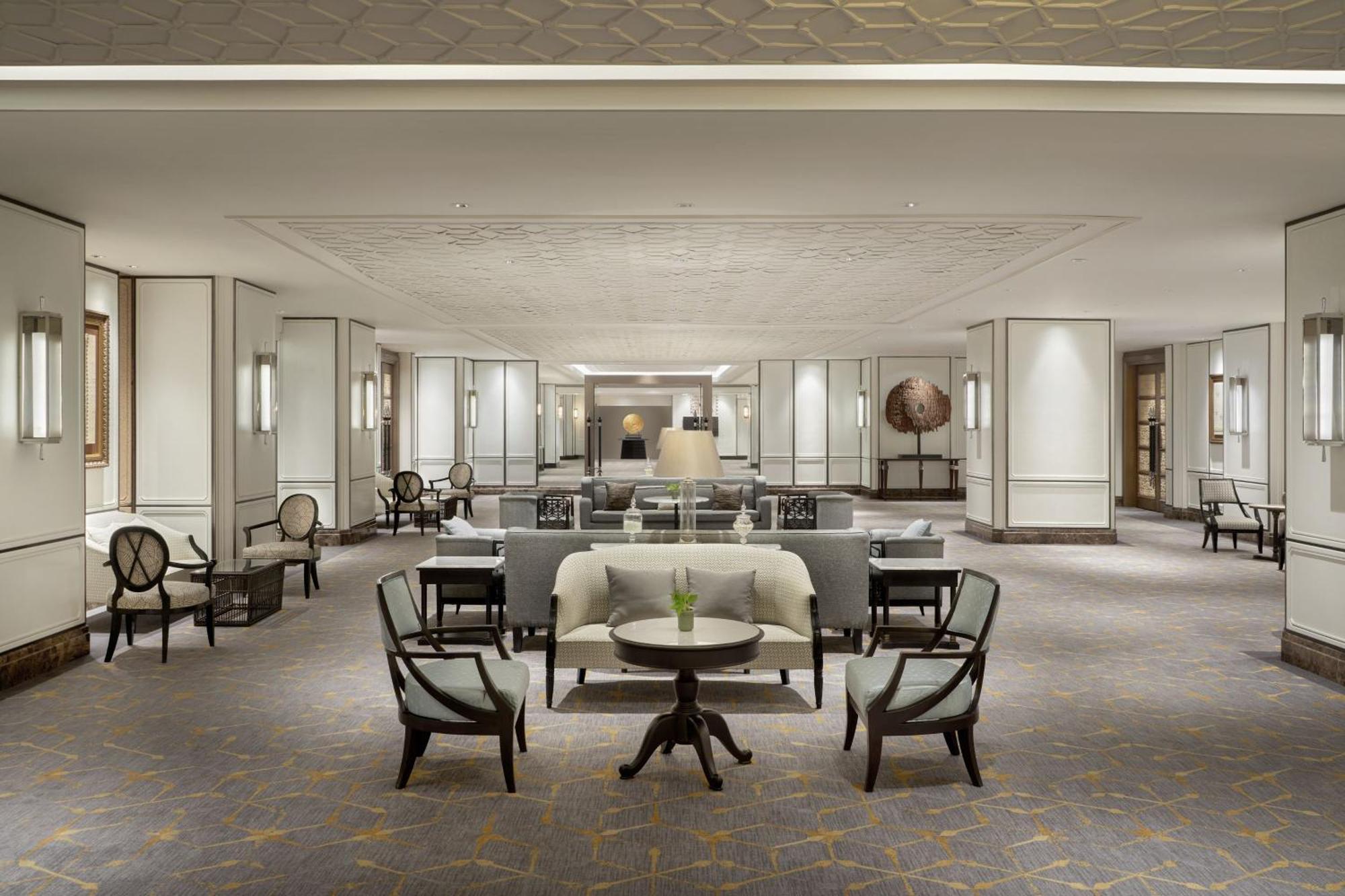 The Athenee Hotel, A Luxury Collection Hotel,