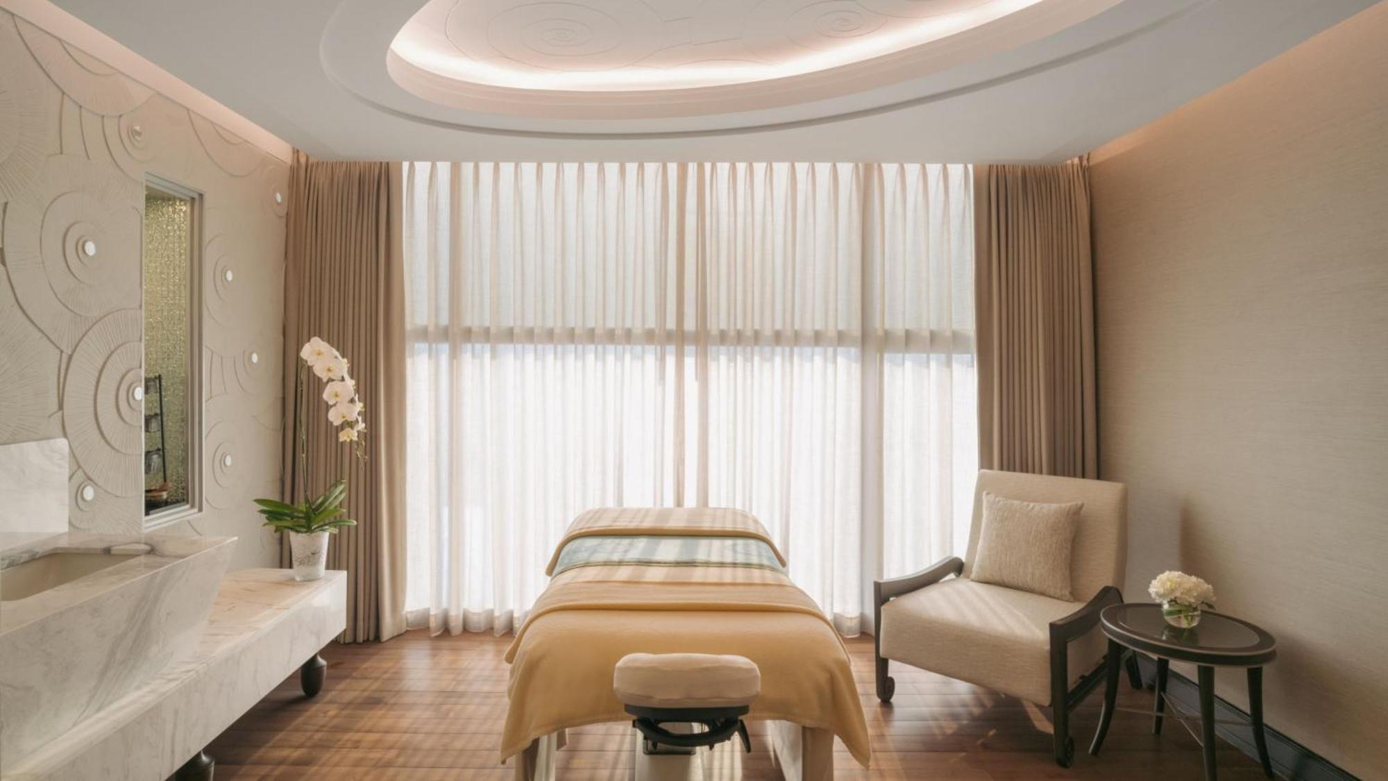 Hotel Intercontinental By Ihg Bangkok