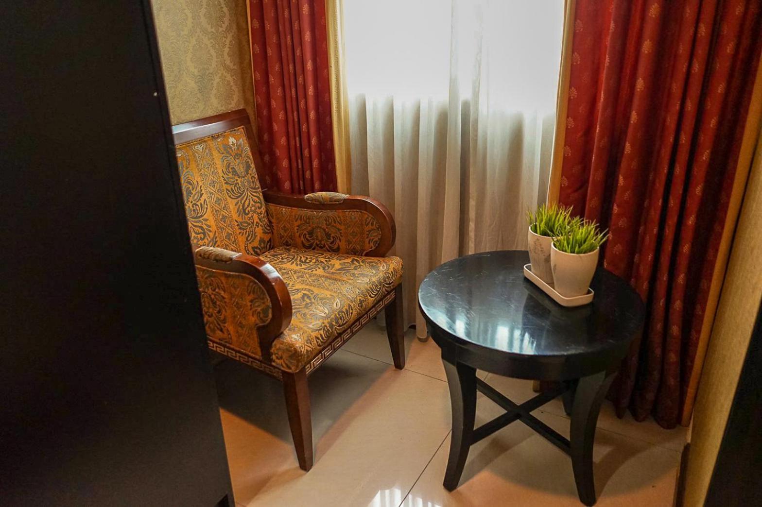 Grand Lucky Hotel