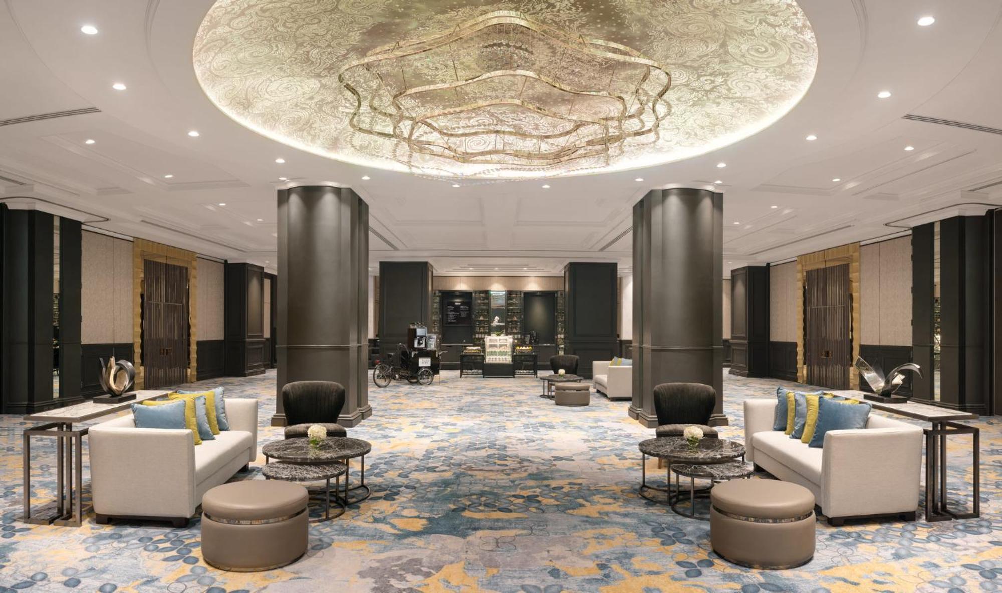 Intercontinental By Ihg Hotel 5*
