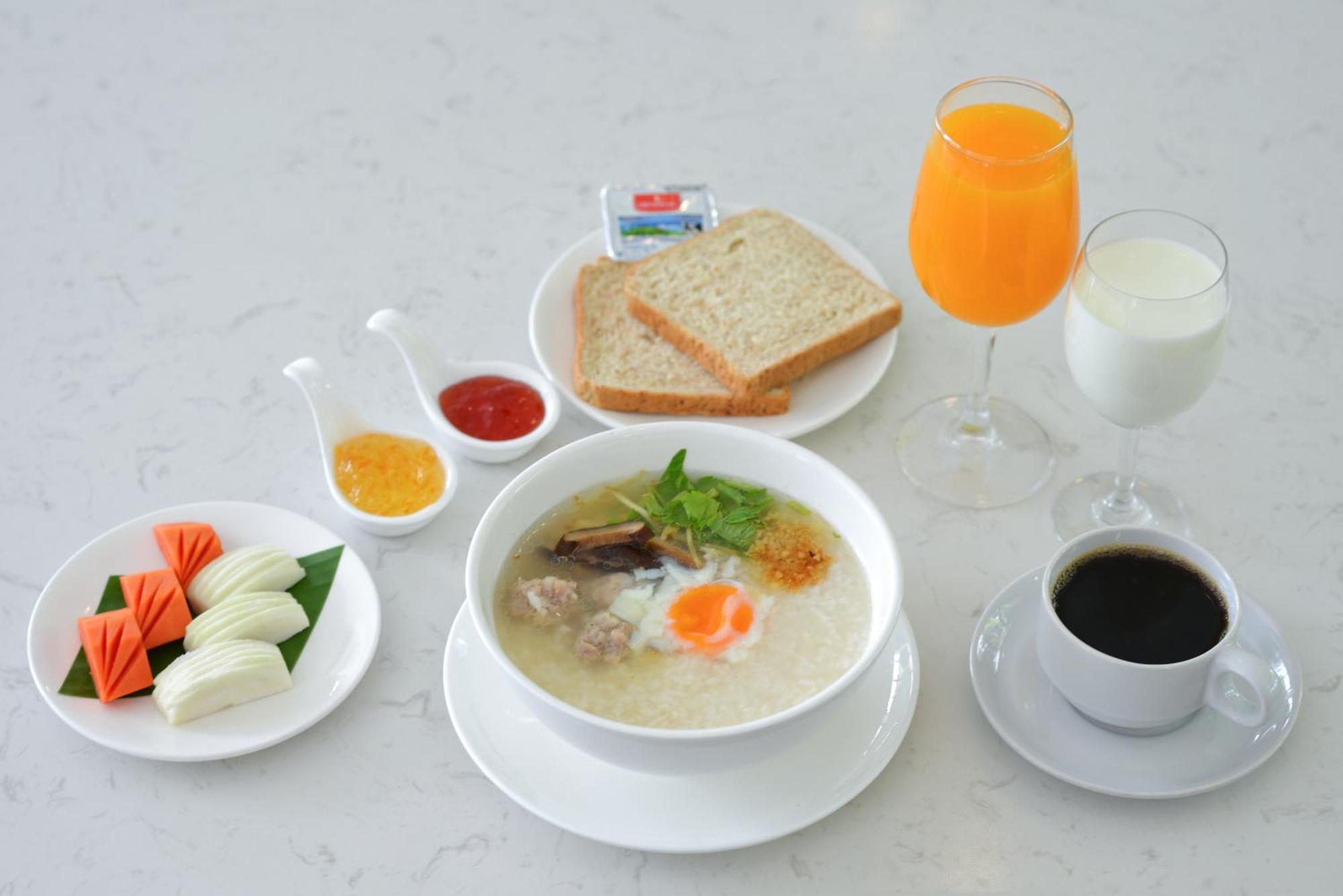 Golden Jade Suvarnabhumi Hotel
