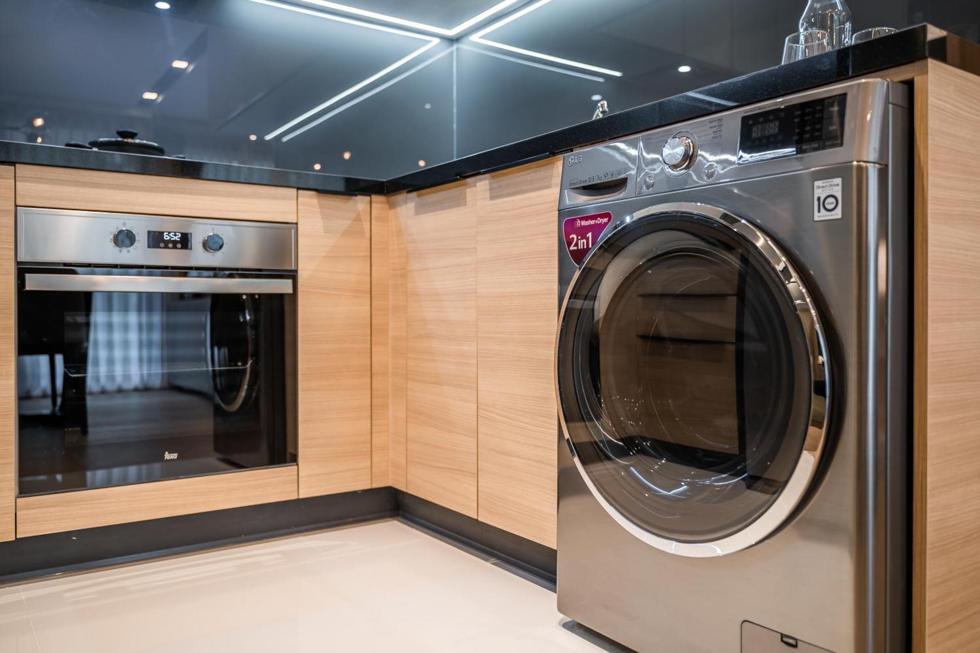 Destiny63 Ekamai 4* Bangkok