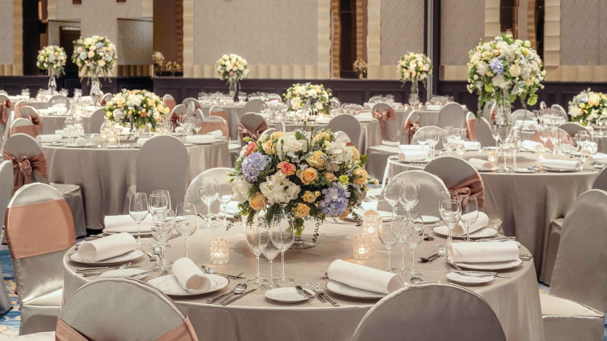 Hotel Intercontinental By Ihg Bangkok