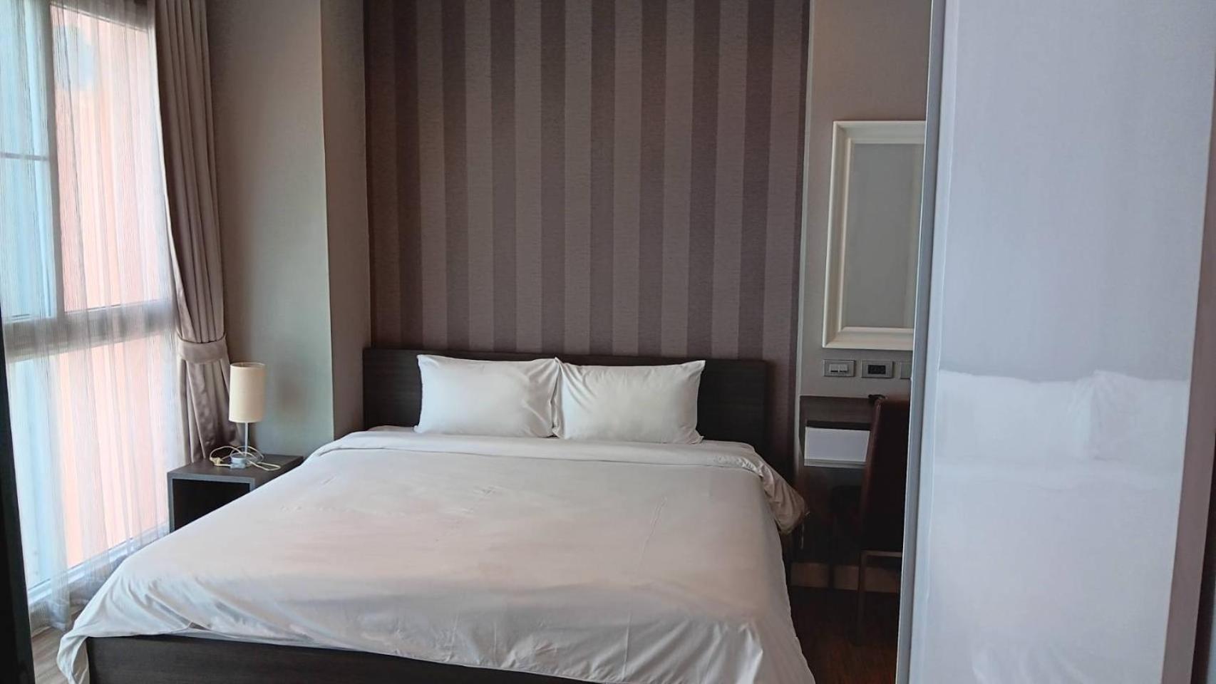 J Thonglor 8 * Banguecoque