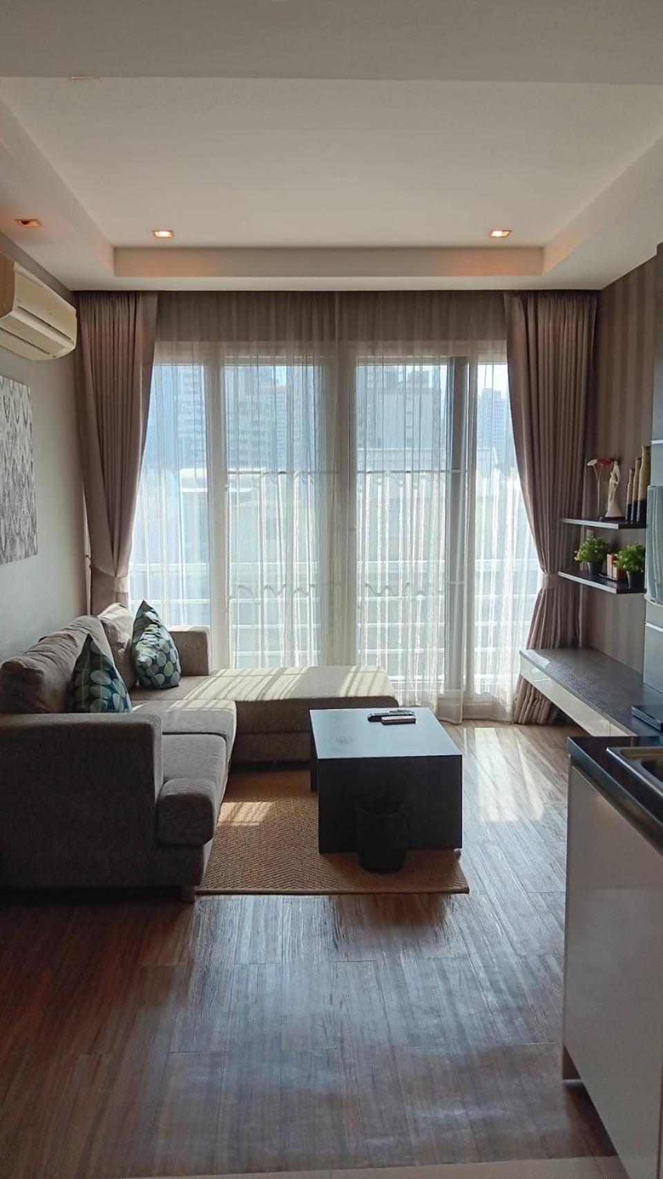 Apartamento J Thonglor 8 Banguecoque