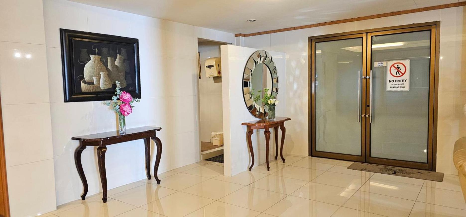 Hotel Dynasty 3*