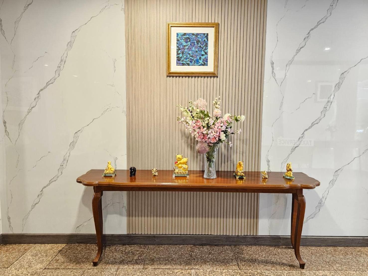 Dynasty Hotel 3*