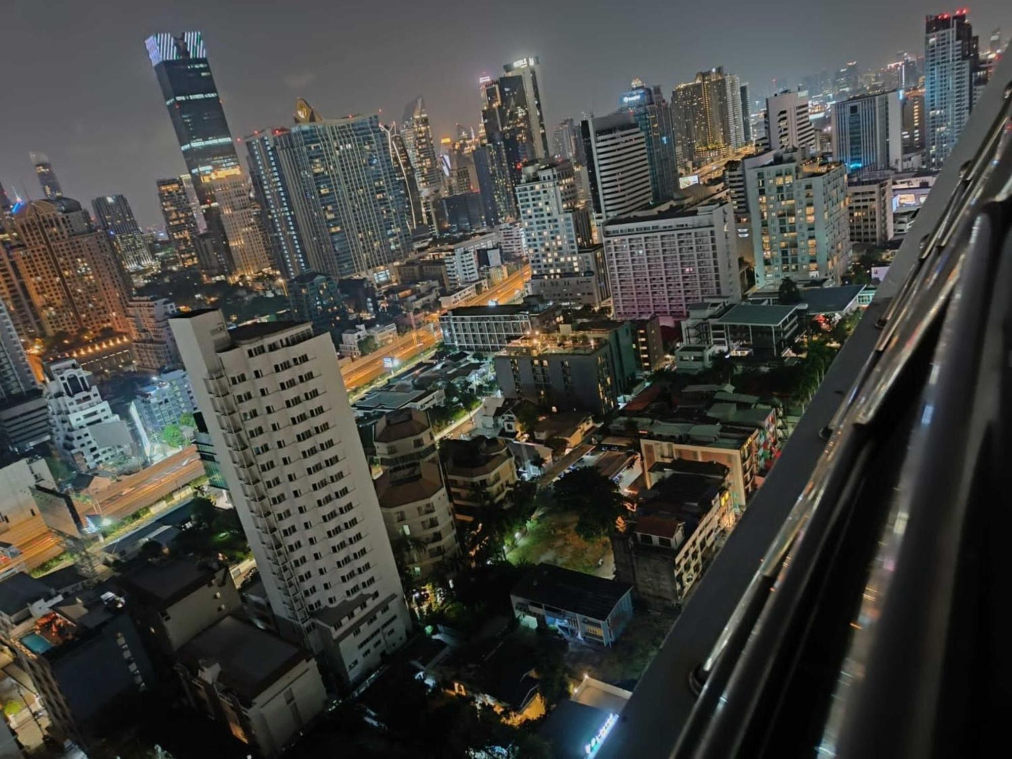 Omni Tower Sukhumvit Nana Direct 3*