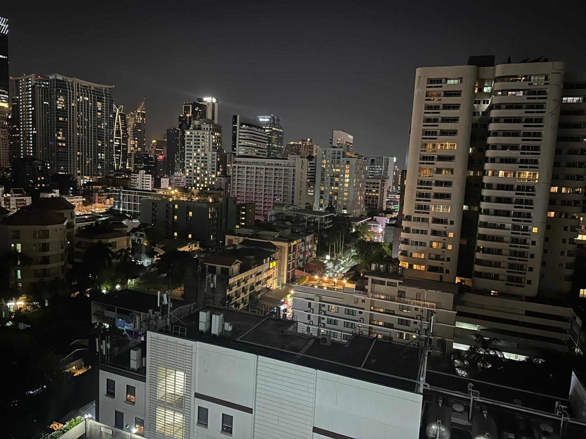 Omni Tower Sukhumvit Nana Direct Hotel 3*