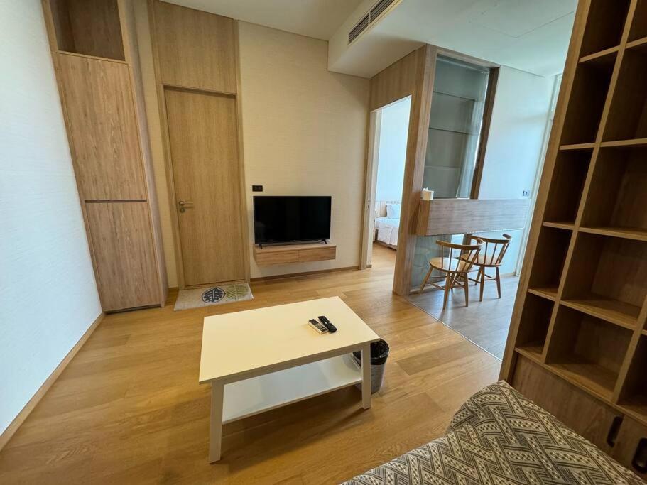 Apartment S42 Wyndham Garden Sukhumvit Bts Ekkamai Gym Swim Bangkok