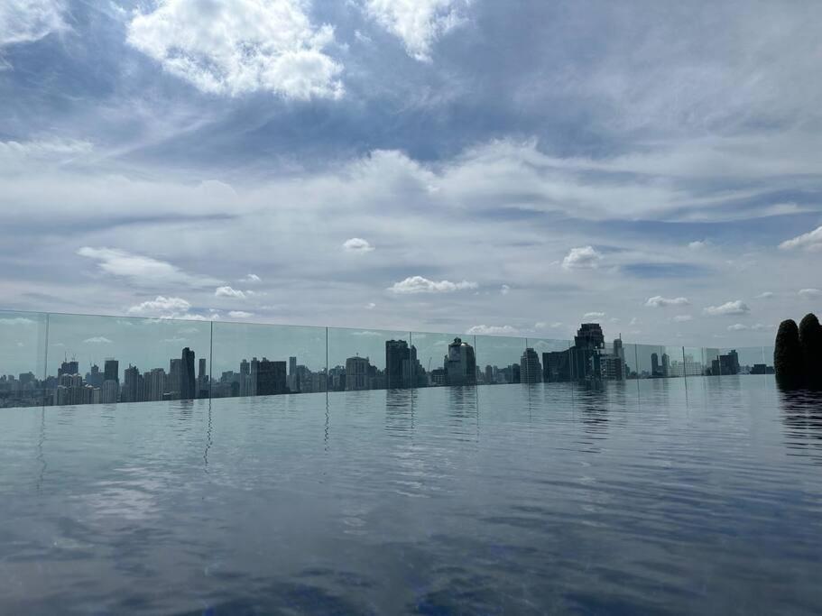 S42 Wyndham Garden Sukhumvit Bts Ekkamai Gym Swim Bangkok