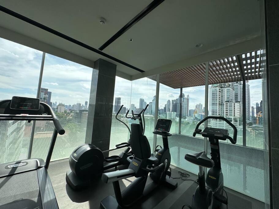 S42 Wyndham Garden Sukhumvit Bts Ekkamai Gym Swim Bangkok