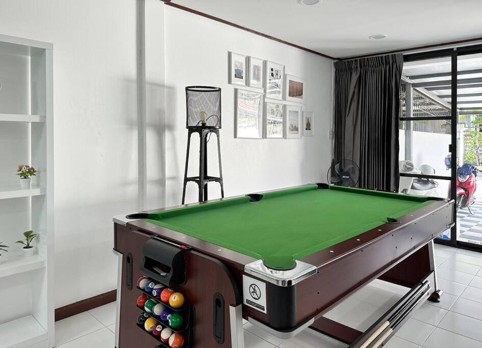Miq Hk16 - 3br Huai Khwang Mrt With Pool Table Near Jodd Fair Bangkok