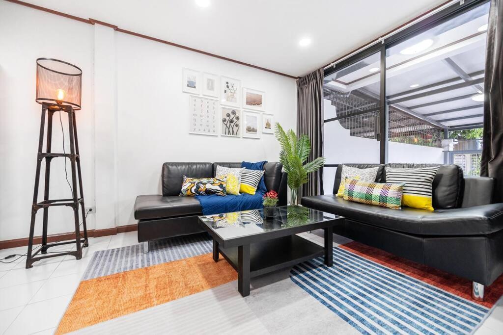 Miq Hk16 - 3br Huai Khwang Mrt With Pool Table Near Jodd Fair