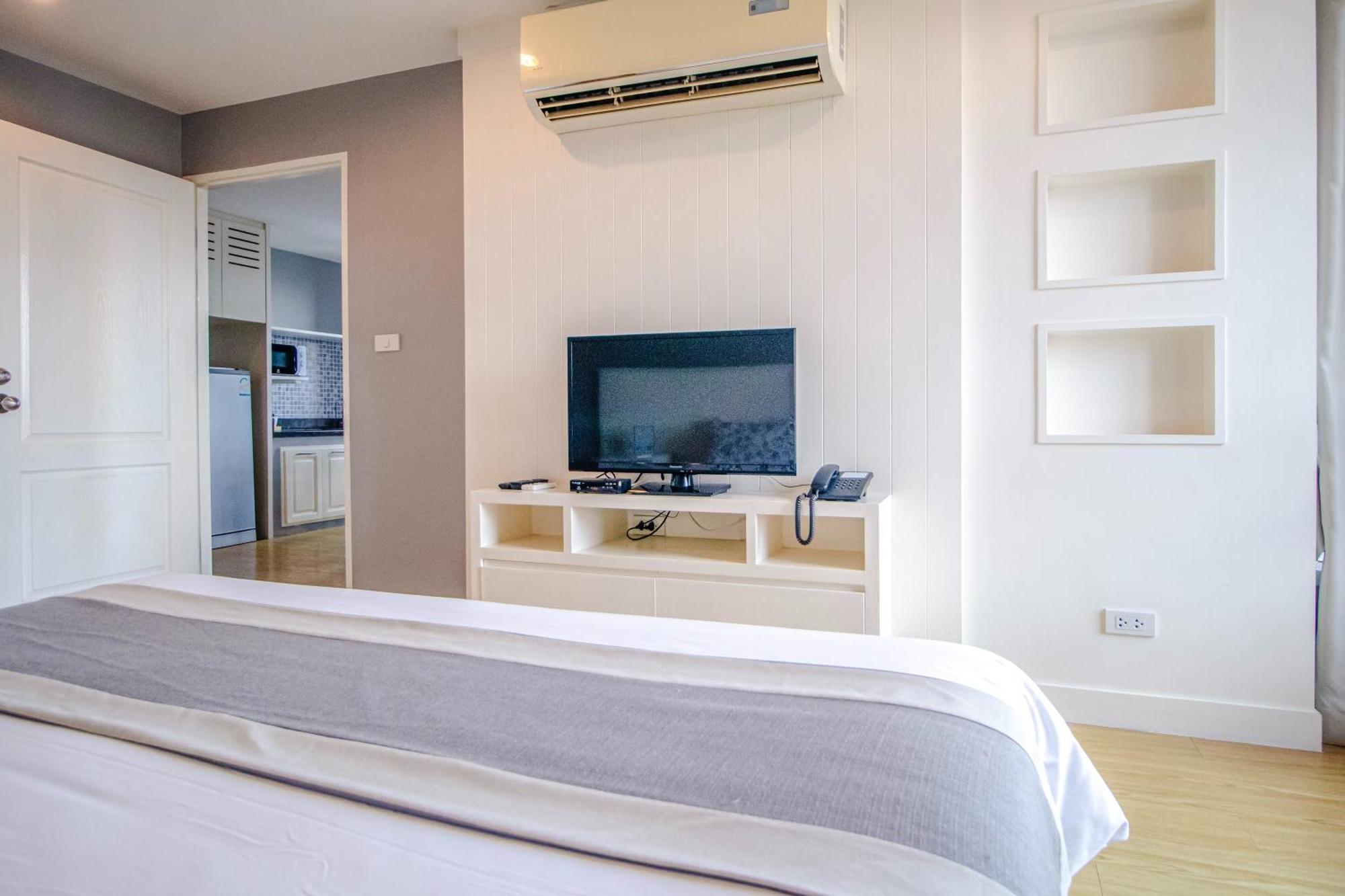 Cinnamon Hotel