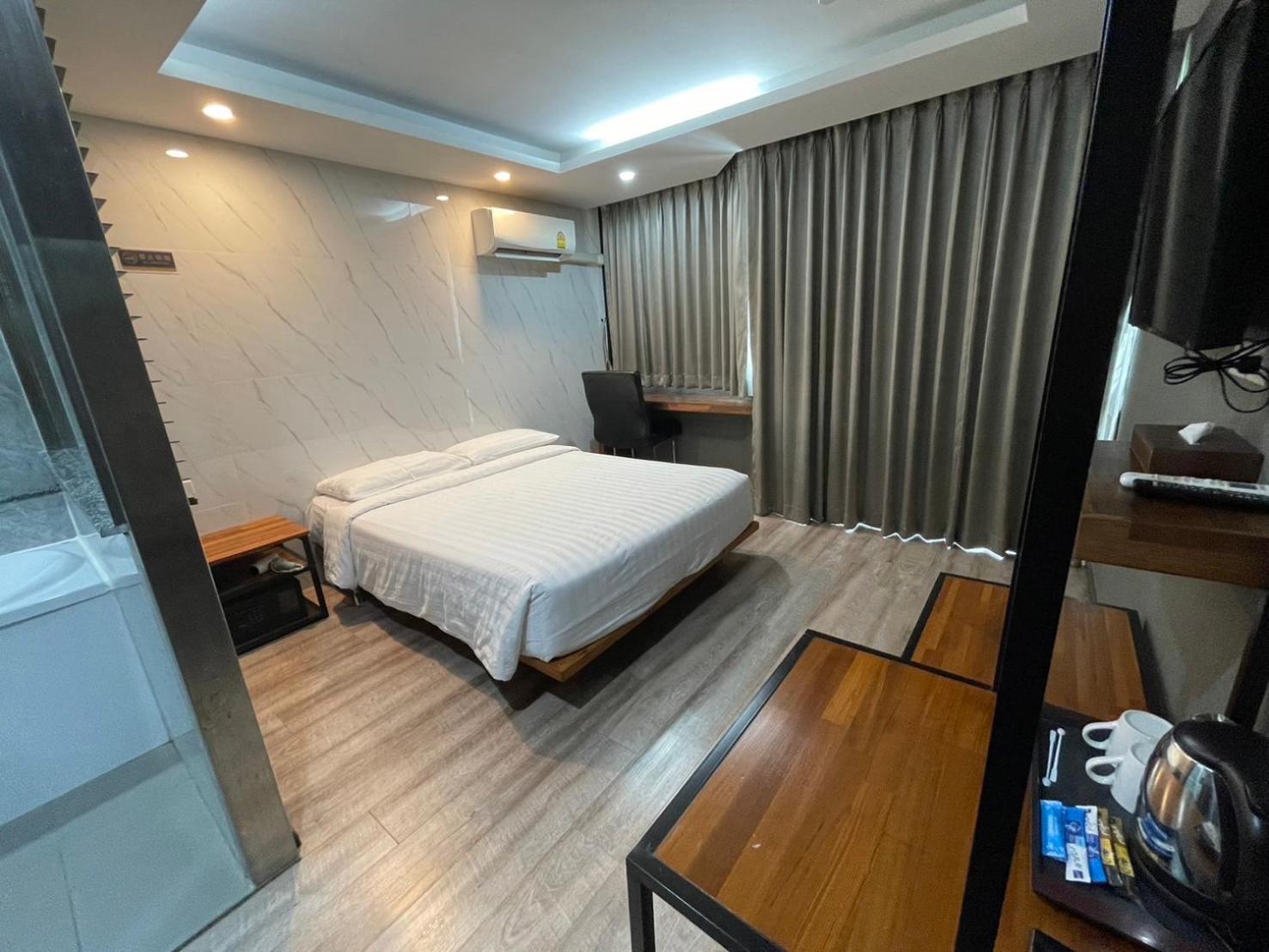 Hotel Link