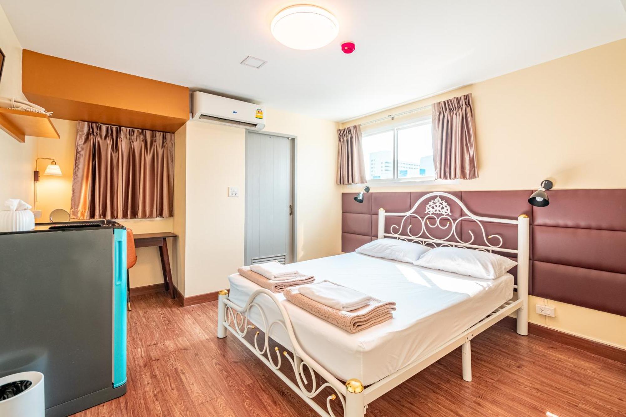 The Victory View (adults Only) Capsule hotel