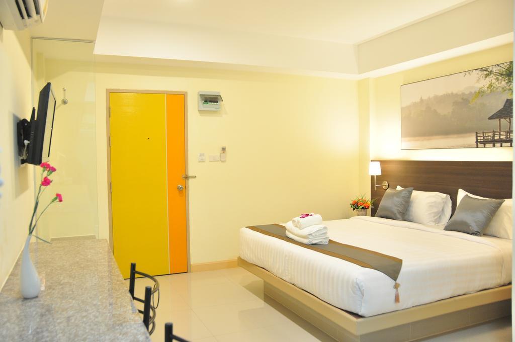 The Bloom @ Suvarnabhumi Aparthotel