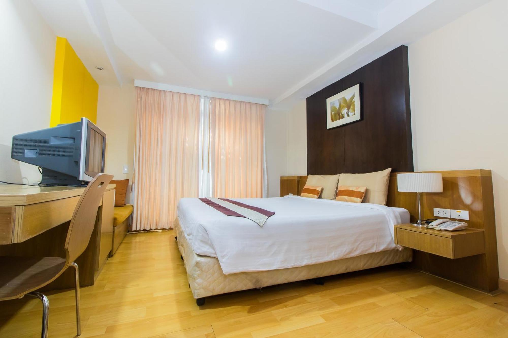 Silom Convent Garden - Sha Extra