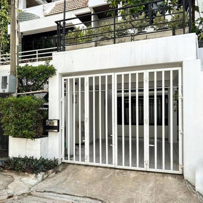 Casa de férias Tree House Sukhumvit 39 Phromphong *