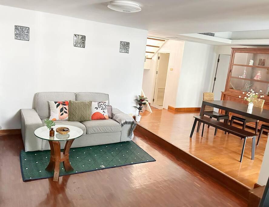 Casa de férias Tree House Sukhumvit 39 Phromphong