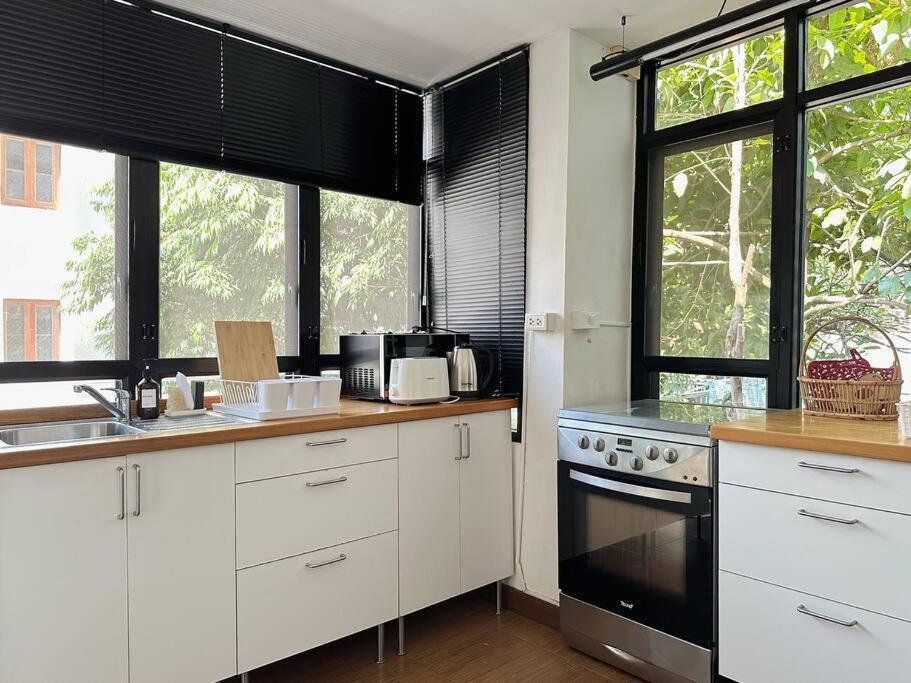 Casa de férias Tree House Sukhumvit 39 Phromphong