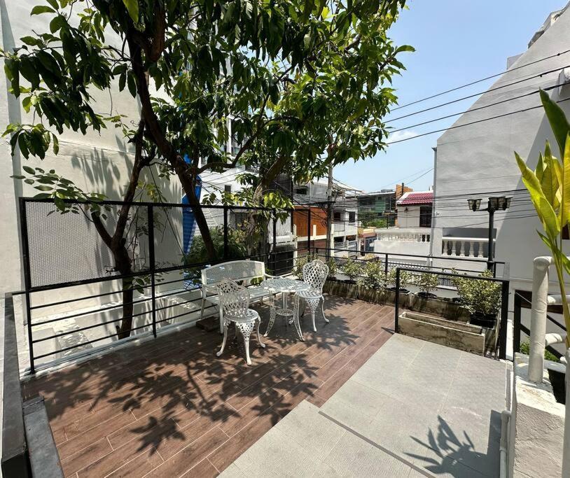 Tree House Sukhumvit 39 Phromphong Banguecoque