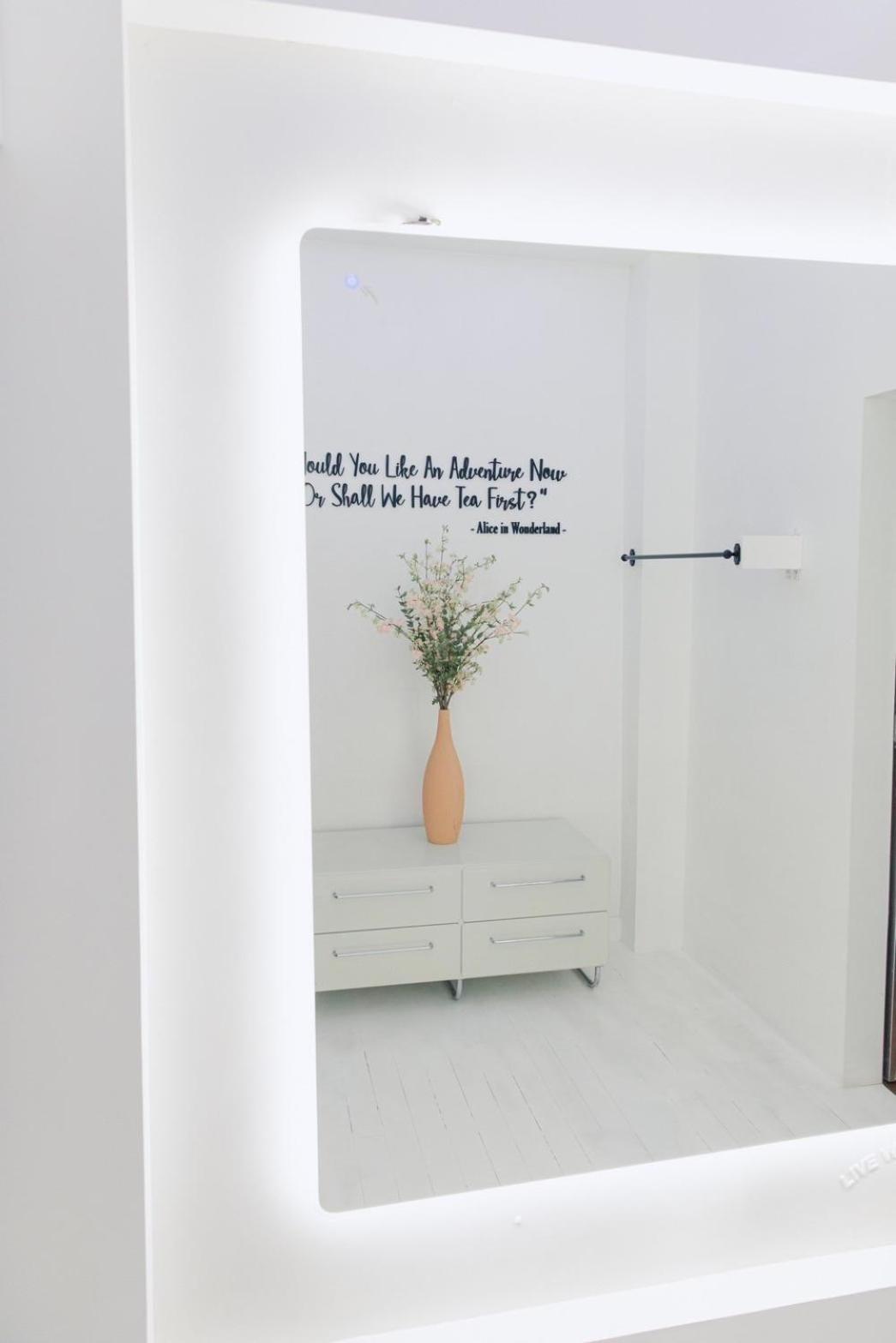 New York Loft & Japanese Magic By V4skin Bangkok