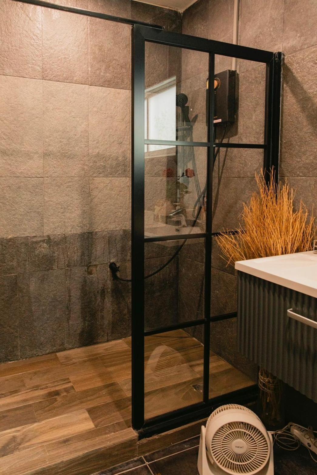 New York Loft & Japanese Magic By V4skin