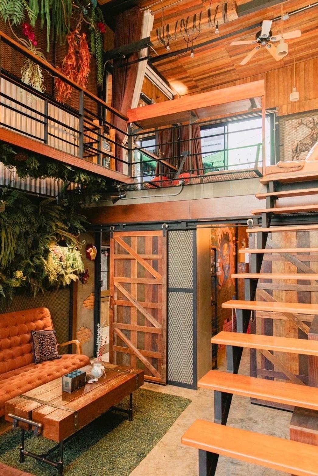 Apartemen New York Loft & Japanese Magic By V4skin