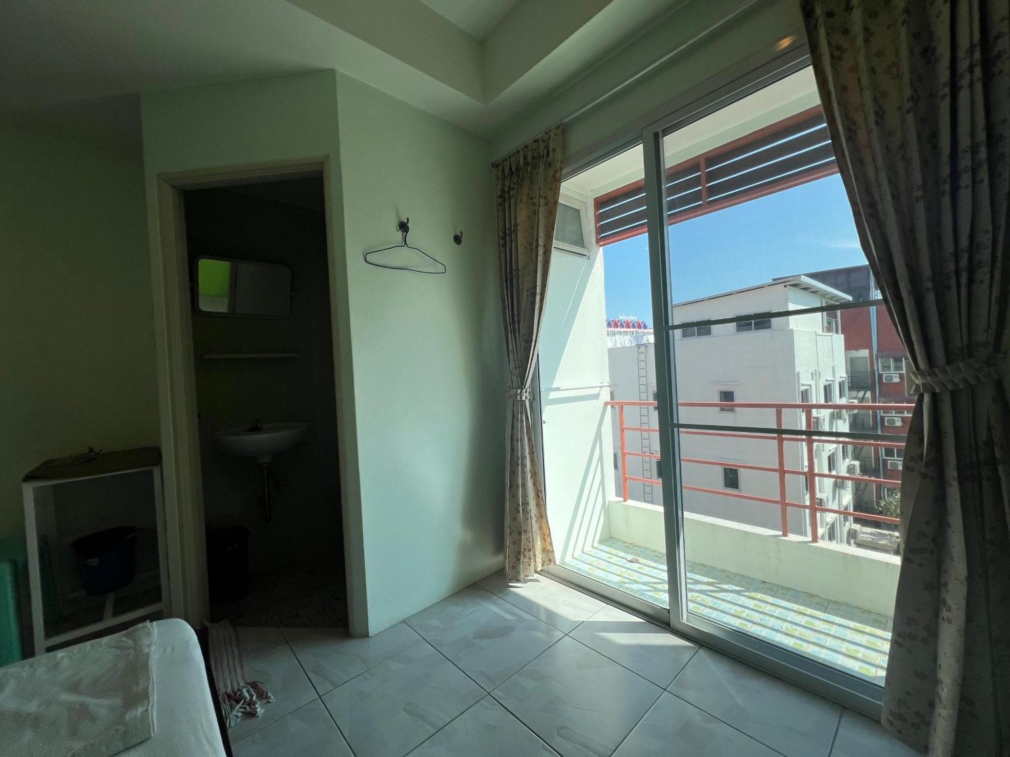 Bonita House Hotel 2*