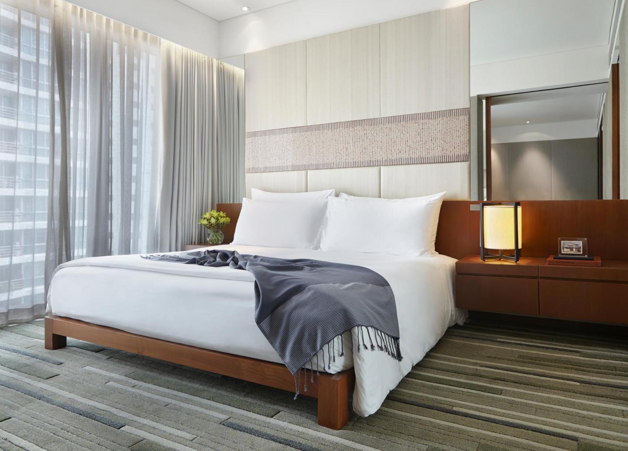 Hansar 5* Bangkok